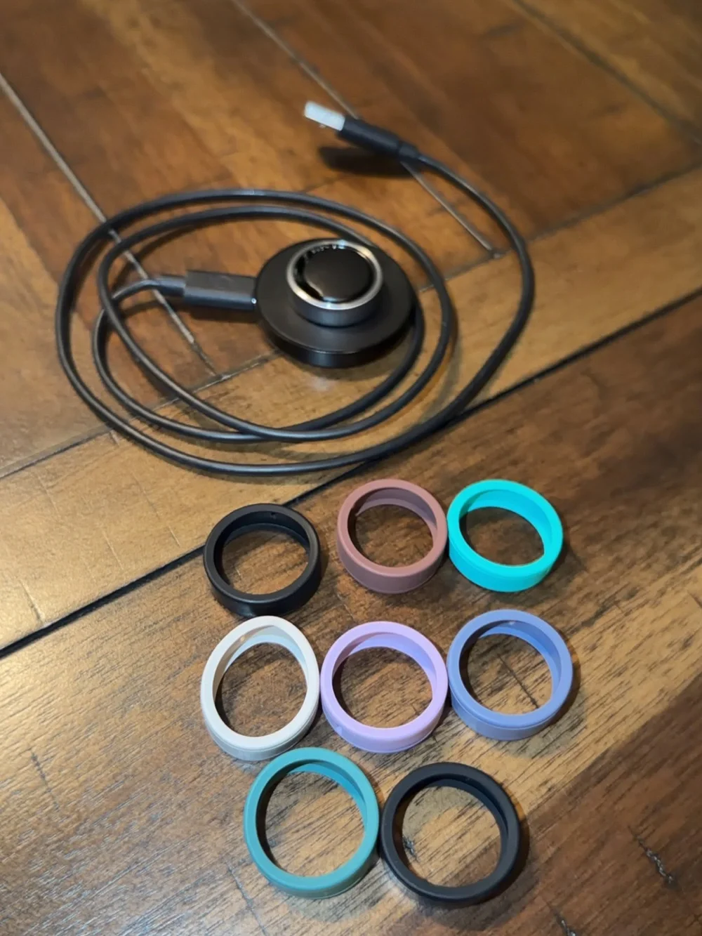 Oura Black Magnetic Charging Dock with Integrated Cable